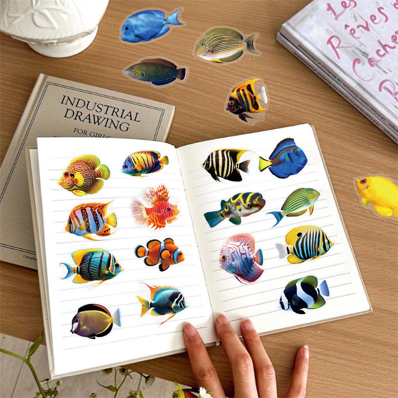 50PCS Colored Tropical Fish PE - Pet Supplies Fish recensione e prezzo